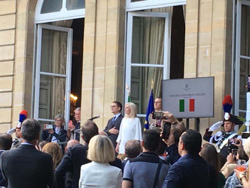 Per celebrare i 76 anni della Repubblica 🇮🇹, l’Ambasciata a Parigi riapre le sue porte per celebrare, insieme <a href="/ItalyatOECD_ESA/">Italy at OECD-ESA</a> e <a href="/ItalyinParis/">Italy in Paris</a> l’eccellenza italiana e la “passione” del nostro Paese per il progresso e la pace