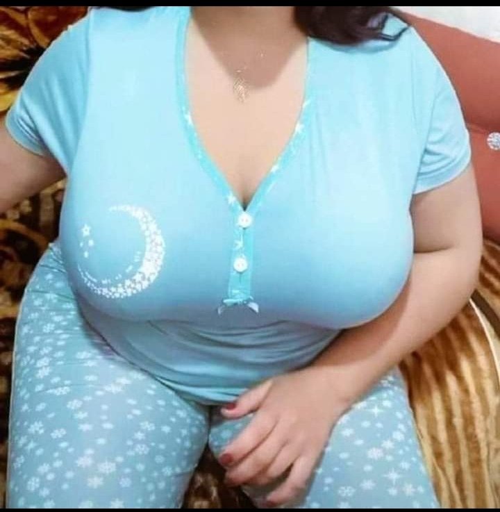 ❤️الخميس يابخت اللي عندها ونيس
قعده حزينه من غير ونيس ❤️