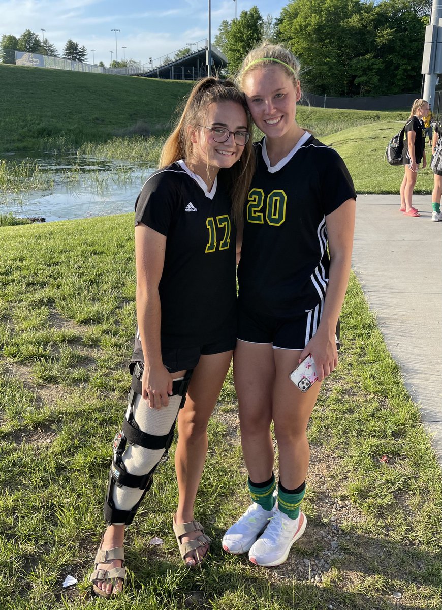 RbhsGirlsoccer's tweet photo. THANKFUL THURSDAY:
We are thankful for the games the RB Lady Bruins had #17 Noel Wheeler @N0ELL0 on the field and we are equally thankful for her successful ACL and meniscus surgery completed this week! ✅ Lots of 💚💛 for this one! https://t.co/Qj2nkO7dtu