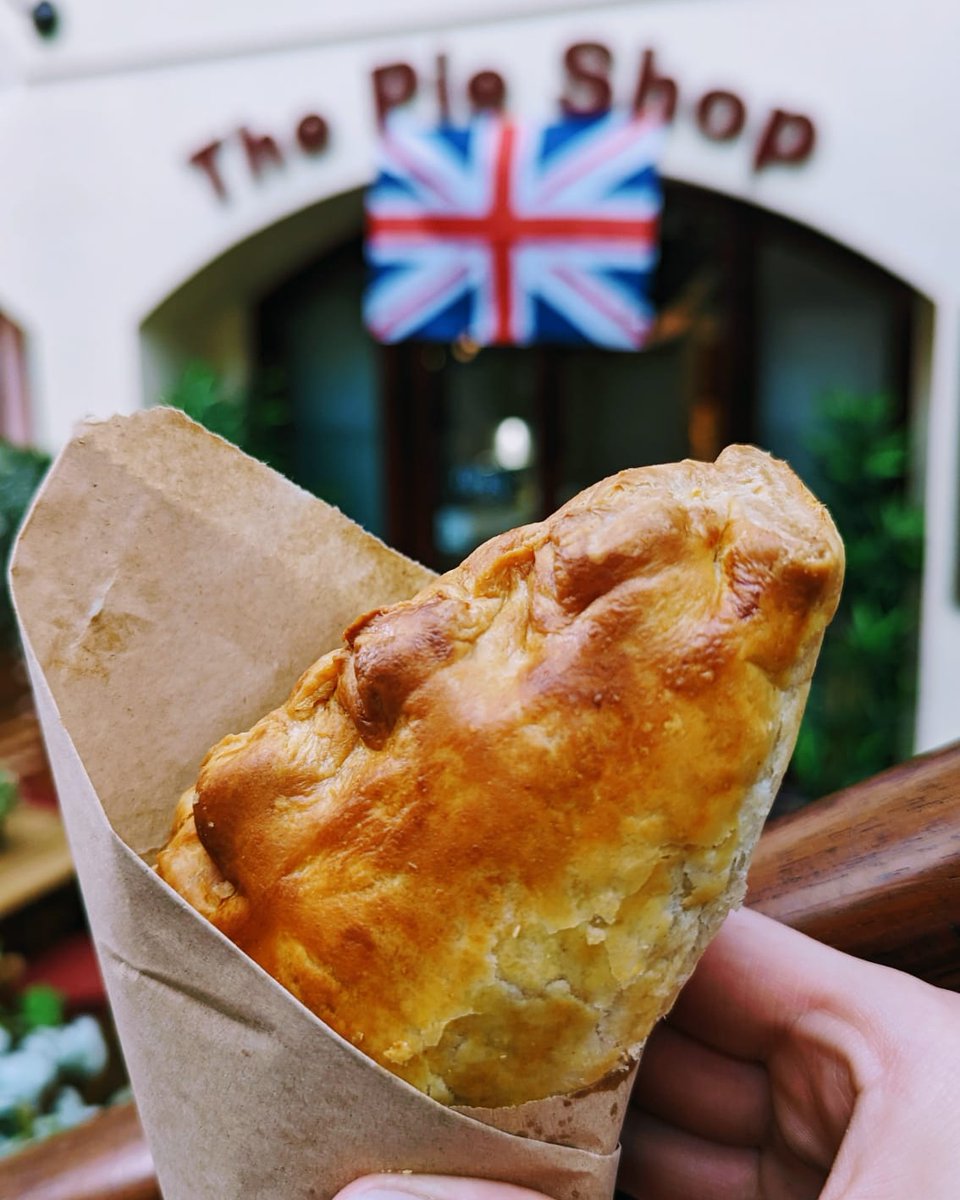 Battersea Pie tweet media