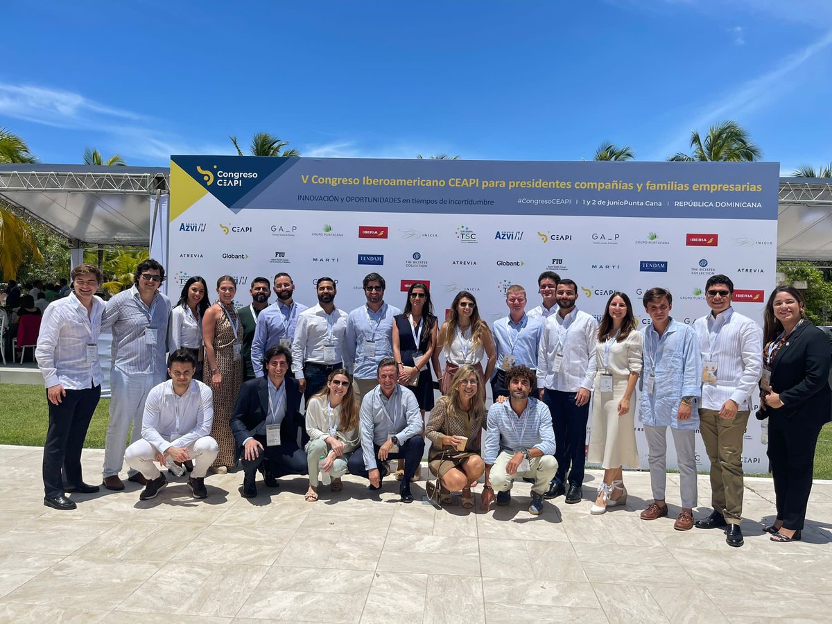 Los jóvenes importan!!! Nuestros jóvenes se reúnen durante el congreso del <a href="/CEAPIconsejo/">CEAPI</a> para analizar sus retos y unirse en la búsqueda de oportunidades