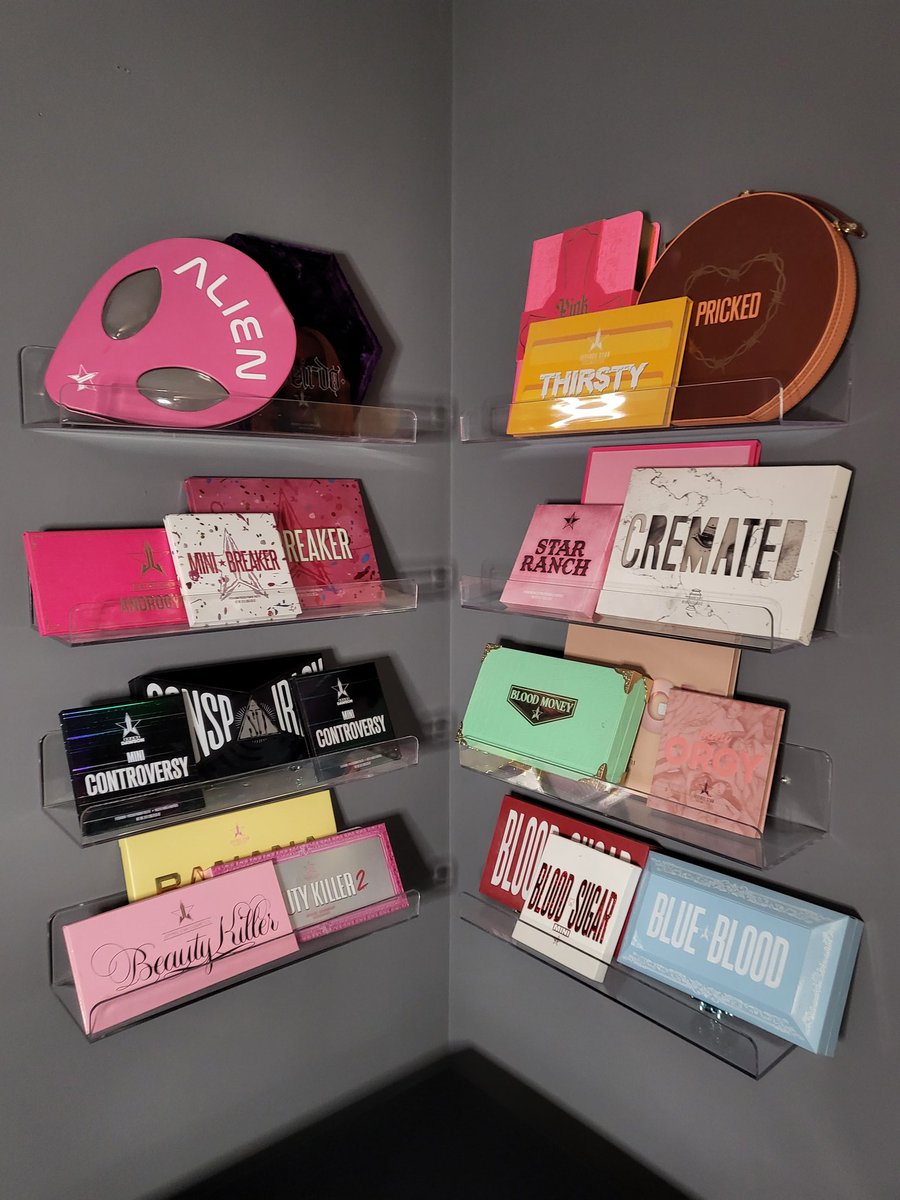 nheney240's tweet photo. Andddd I got more shelves...SO MUCH BETTER 🙌🙌🙌 @JeffreeStar https://t.co/3ndiy70WSM