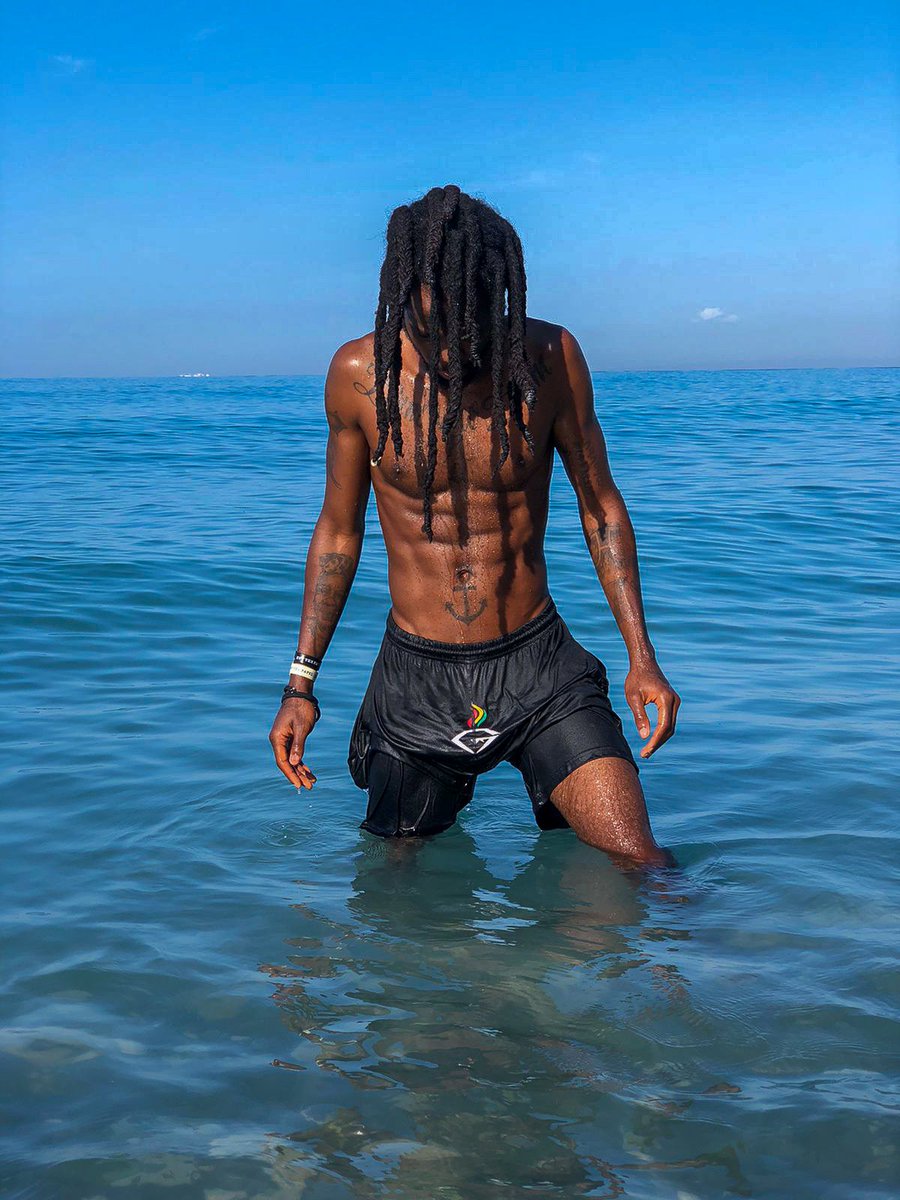 giovannirimz4x4's tweet photo. Good Riddance ♨️
📸 @donbranz 

@JediMovements 
#aJusDiLife #naAdjustDiLife #LifeOfaJedi #JediMovements https://t.co/YGgCSwk2pC