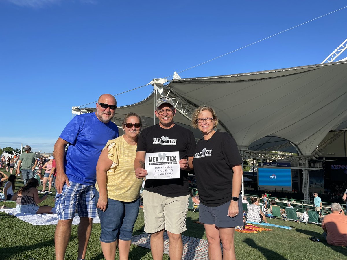 tastebudorgasm's tweet photo. At the Kenny Chesney concert with my extended family. L - R Stu, Trish, me and Nikki. Nikki and I are battle buddies. https://t.co/XE3jWBQnEi