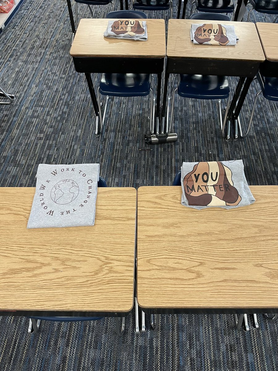 We are ready for tomorrow! Tell everyone you know, 5:00 <a href="/GreatLakesWO/">GreatLakesWO</a> ! Gonna be perfect weather to spread the message #YOUMATTER the kids are in for a fun surprise in the morning! Their own logos on their own shirts! These will be for sale at the event as well!