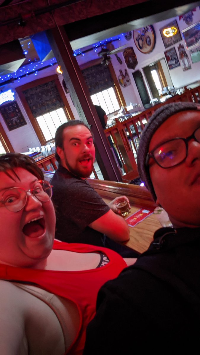 BeyondBoardGame's tweet image. Totally forgot to take a picture of the booth! So have a picture of the Team instead! Kick off party at the Slippery Noodle!