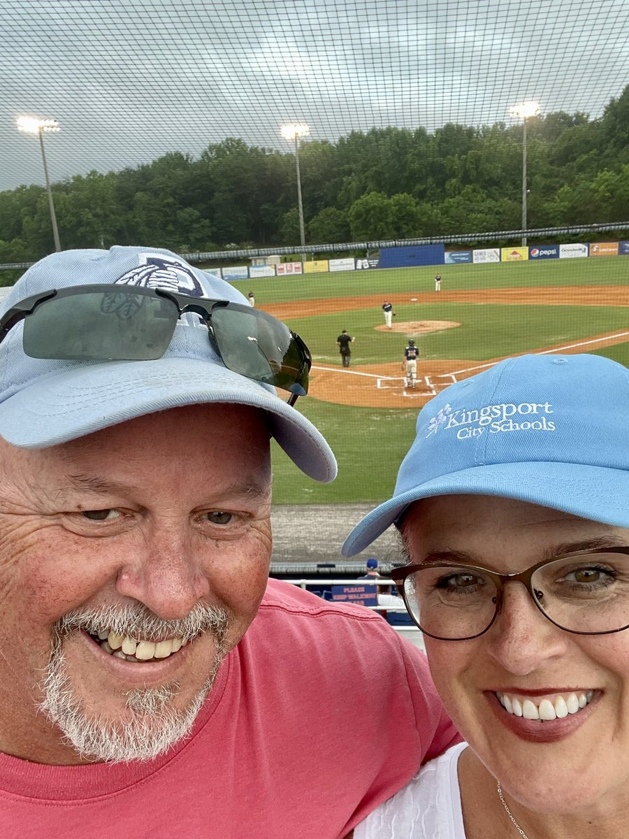 Hensley_RNR's tweet photo. ❤️⚾️ #AxmenBaseball
#kingsportaxmen
@KingsportAxmen https://t.co/UuVkJnNWz2