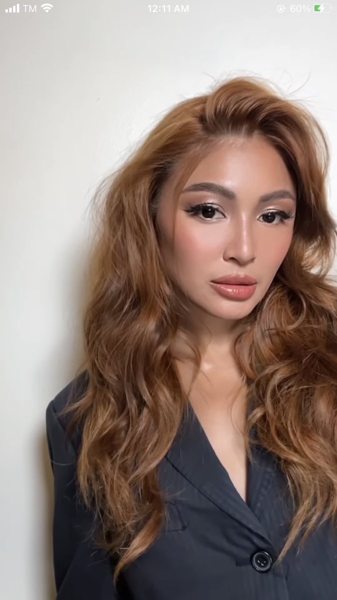 pointbreak2014's tweet photo. Good morning, Nadine! Cge, gandahan mo pa ang awra baks para lalo manggalaiti sa galit mga tuliling na obsessed sayo! Ganda mo eh, nakakagalit nga naman lalo na pag pangit yung tumitingin hihi
Labyu pretty! ๐
#goodmorningindeed ๐ https://t.co/LehB83JQxO