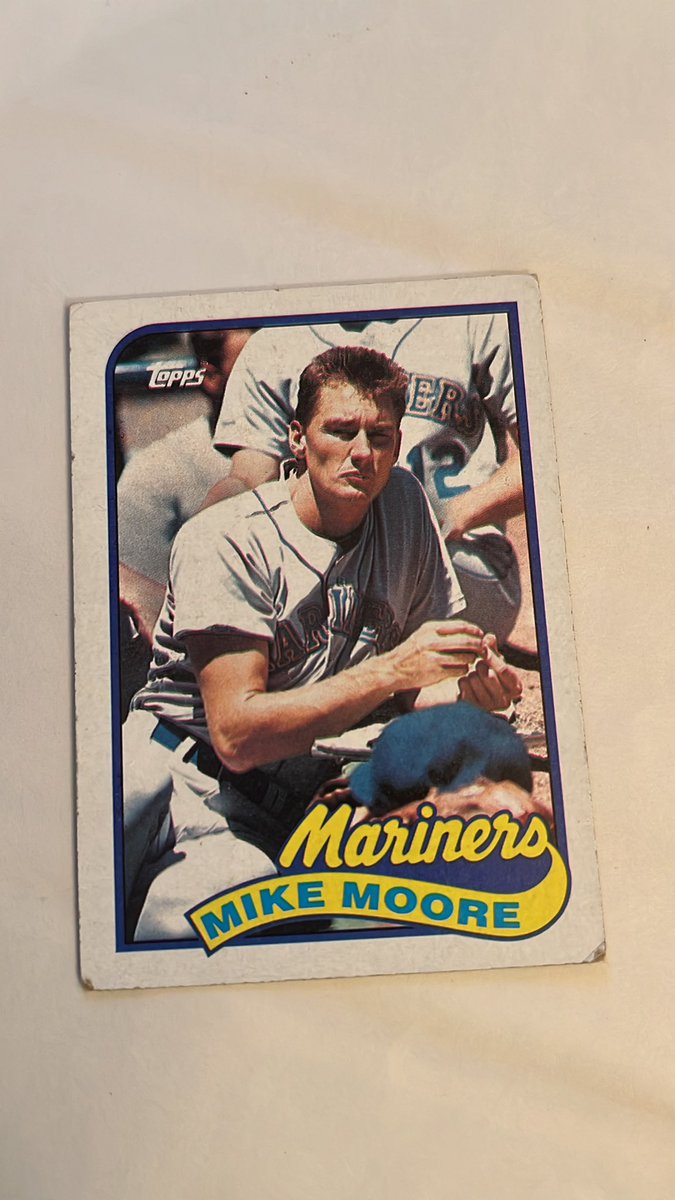 TheRealTempleW's tweet photo. Mike Moore, Mariners pitcher and father of twin daughters. https://t.co/b5aYTdrpwf