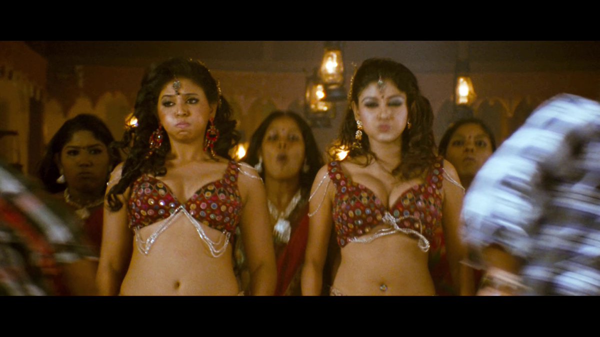 UltraXexyz's tweet photo. Kalakalappu (2012) "Ivalunga Imsai" song sequence https://t.co/kV6XLiXuKh