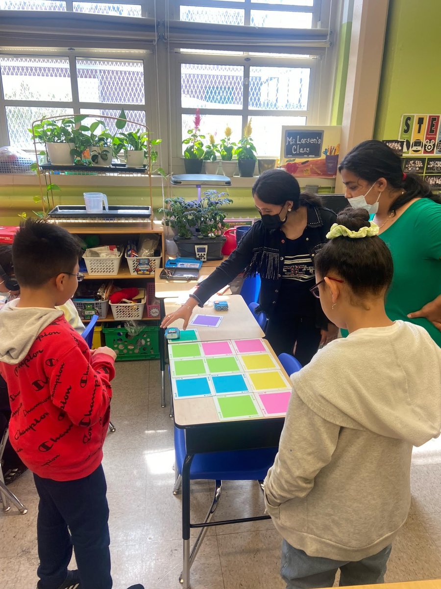 P.S./I.S. 192 tweet media