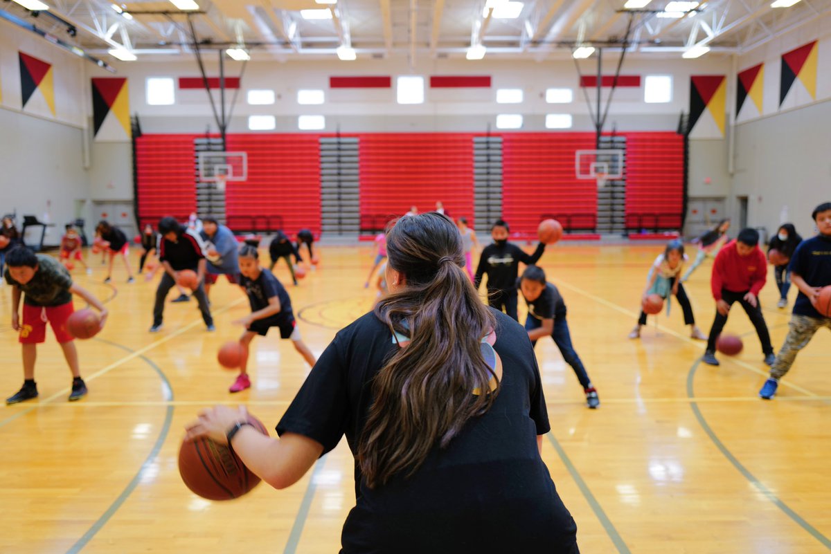 Lakota Beatty Fundamental Camp in Rosebud, South Dakota 🫶🏼

Basketball is so fun to teach and I enjoy sharing my story about where hard work can take you but the most important thing is showing these kids that people truly do care and that they’re so loved and advocated for. 🤎