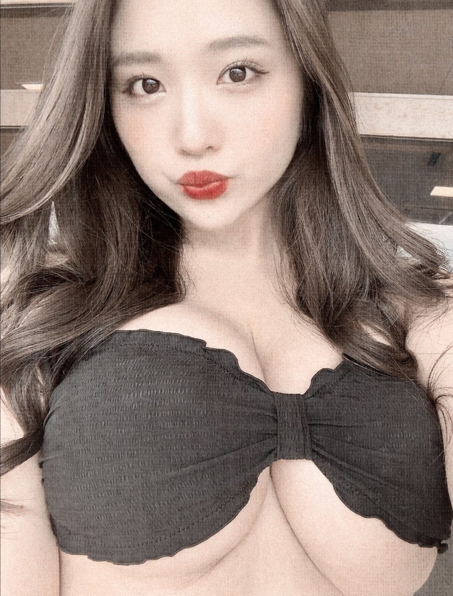 luvionne's tweet photo. ╭┈┈┈┈┈┈  𔘓  
┊🦢 — 𝒦𝘩𝘪𝘰𝘯𝘦 𝒯𝘢𝘬𝘢𝘩𝘢𝘴𝘩𝘪
┊33 años (14 de Febrero de 1988)
┊Japonesa
┊Dulce,amorosa y sumisa
┊Rol medio/largo
┊Doctora y pediatra 
┊Bisexual 
┊Abierta a todos y a todas

            𝓒𝘰𝘮𝘦 𝓑𝘢𝘣𝘺 . . . ~ 

            #sexrol #freerol https://t.co/zB1YyBTbMC