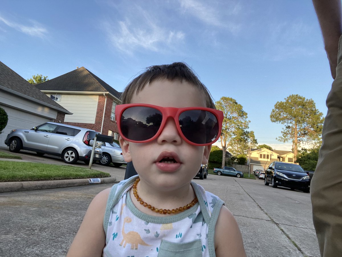 Pearce is much better after a few days getting over an illness. He’s showing off his <a href="/mayes_middleton/">Mayes Middleton</a> sunglasses to his neighborhood.