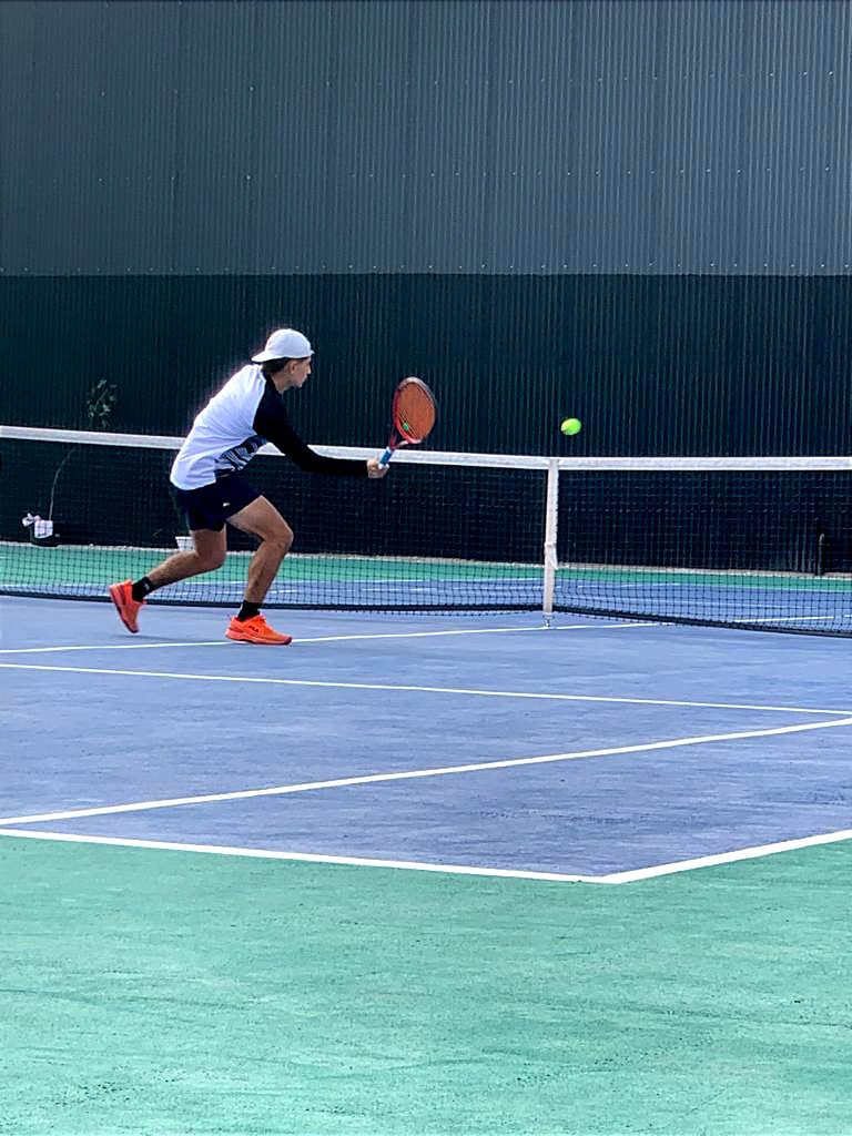 TenisCASLA's tweet photo. 💪🏻 ¡Ganó Fede Riolo!
Derrotó a Iván Antinori por 4-6 / 7-6 / 10-8 🎾
Mañana disputará los 16avos. del #TopServe en Río Segundo 🏆 https://t.co/O16IF7mBCf