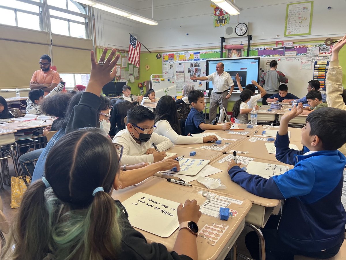 P.S./I.S. 192 tweet media