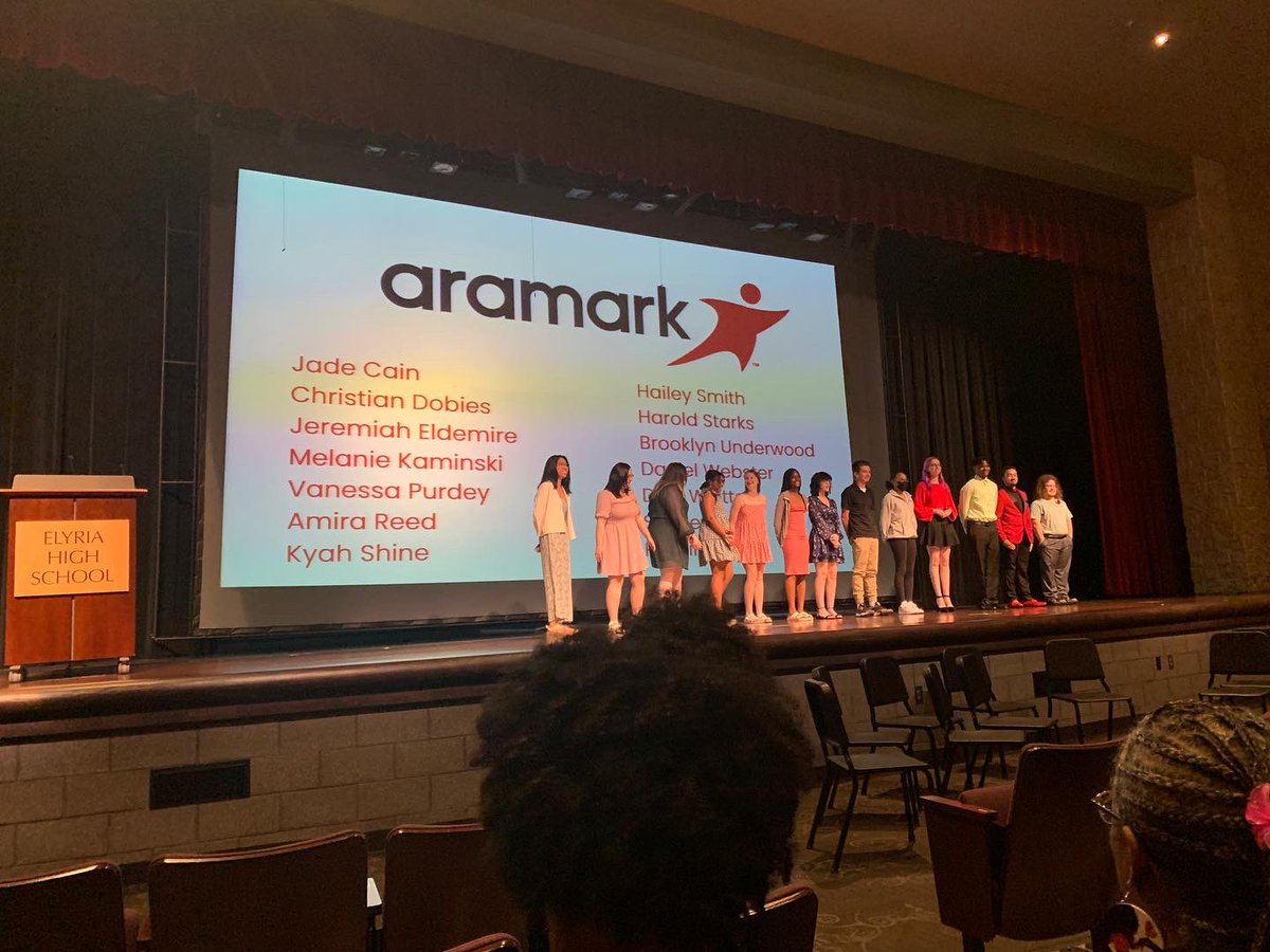 ehs_upstanders's tweet photo. Congratulations to all the Pioneer scholarship recipients! Special shout out to Upstanders Priscilla, Alena, and Elena! #proudpioneer 🎓 https://t.co/Nedy0yaJIL