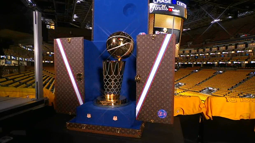 ClutchPoints on X: The 2022 NBA Finals is officially underway! 🙌 The  first to 4⃣ gets the Larry O'Brien trophy 🏆  / X
