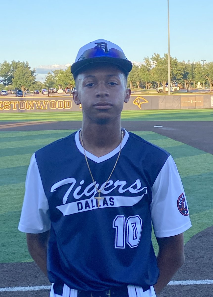 FiveToolTexas's tweet photo. F: @DTigerBaseball 16U Smith 7, @prosourceteam Patterson 7
PoG: @EJHeritageBBall 2-3, HR, 2RBI
Notable: Hunter Outlaw 5IP, 2H, 2ER, 10K https://t.co/rYioSQ6Z3T