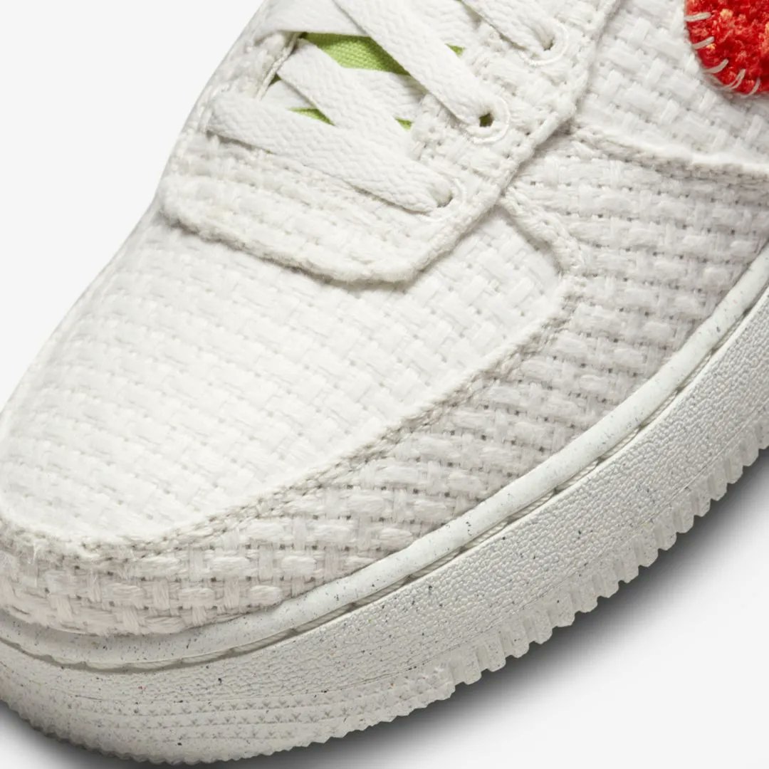 JustFreshKicks tweet media