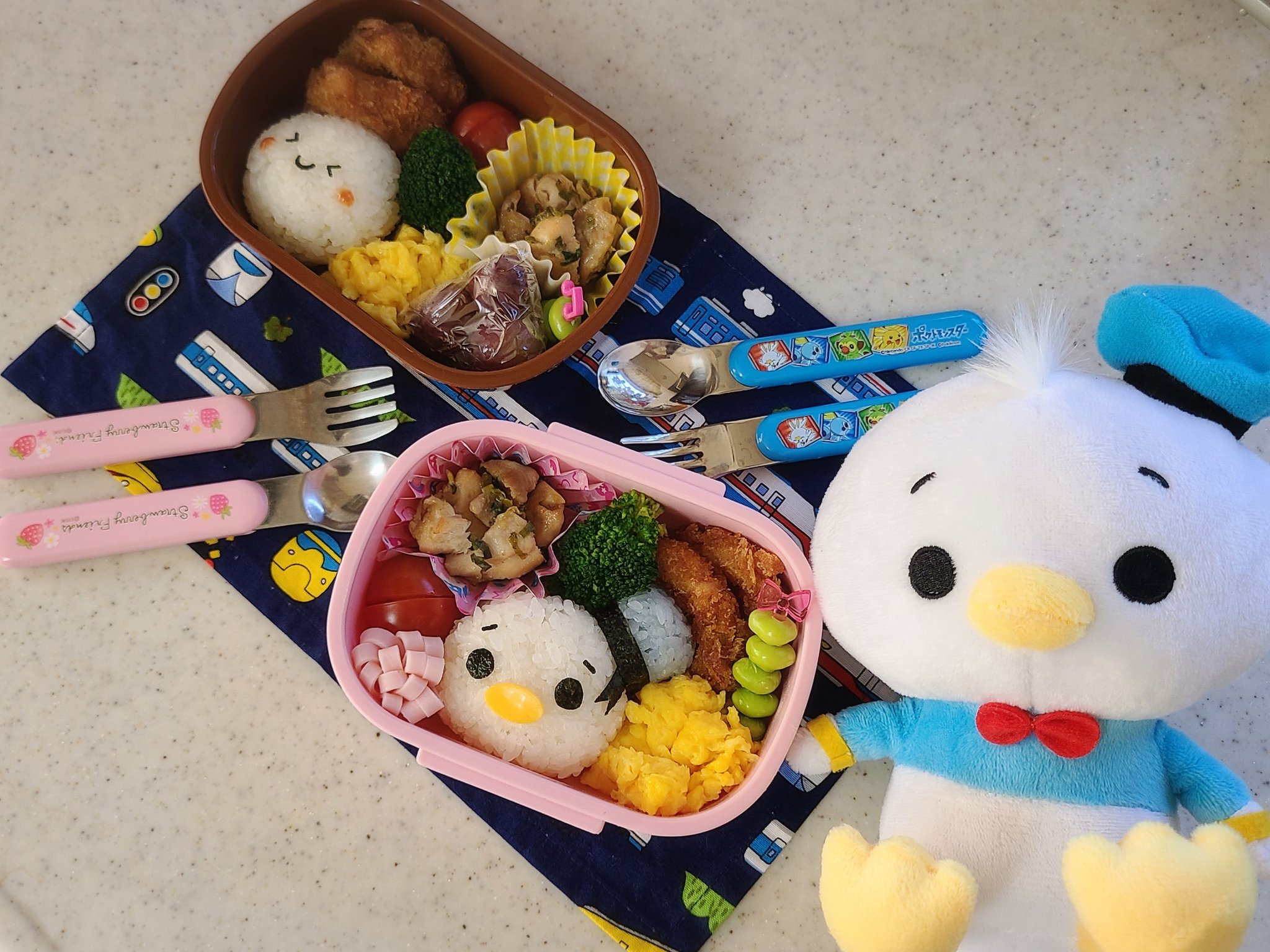 Twitter এ みずき 今日のお弁当 ドナルド W 娘に このぬいぐるみでおにぎり作って って前にリクエストされてて お弁当 キャラ弁 おにぎり ドナルド ドナルドダック ディズニー ツムツム 姉弟 幼稚園 お弁当記録 T Co D5rf09web8 Twitter এ みずき 今日のお弁当 ドナルド W 娘に このぬいぐるみでおにぎり作って って前にリクエストされてて お弁当 キャラ弁 おにぎり ドナルド ドナルドダック ディズニー ツムツム 姉弟 幼稚園 お弁当記録 T Co D5rf09web8