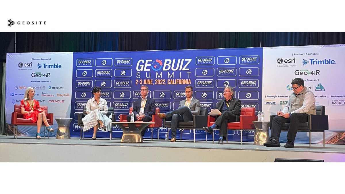 So much fun at @geoworldmedia's #GeoBuiz2022! Here's <a href="/_rachelolney/">Rachel Olney</a> with <a href="/geointer/">KJ Masback 🌻 🇺🇦</a> of Geospatial World, Dr. Stephen Volz of <a href="/NOAA/">NOAA</a>, Eric Jensen of @iceyefi, <a href="/jharpster/">jubal harpster</a> of <a href="/Cyient/">Cyient</a>, &amp; <a href="/andiemitchell/">Andrea Mitchell Krupa</a> of <a href="/PhotoSat_Info/">PhotoSat</a>. 

Learn more about our geospatial work: geosite.io/contact-us