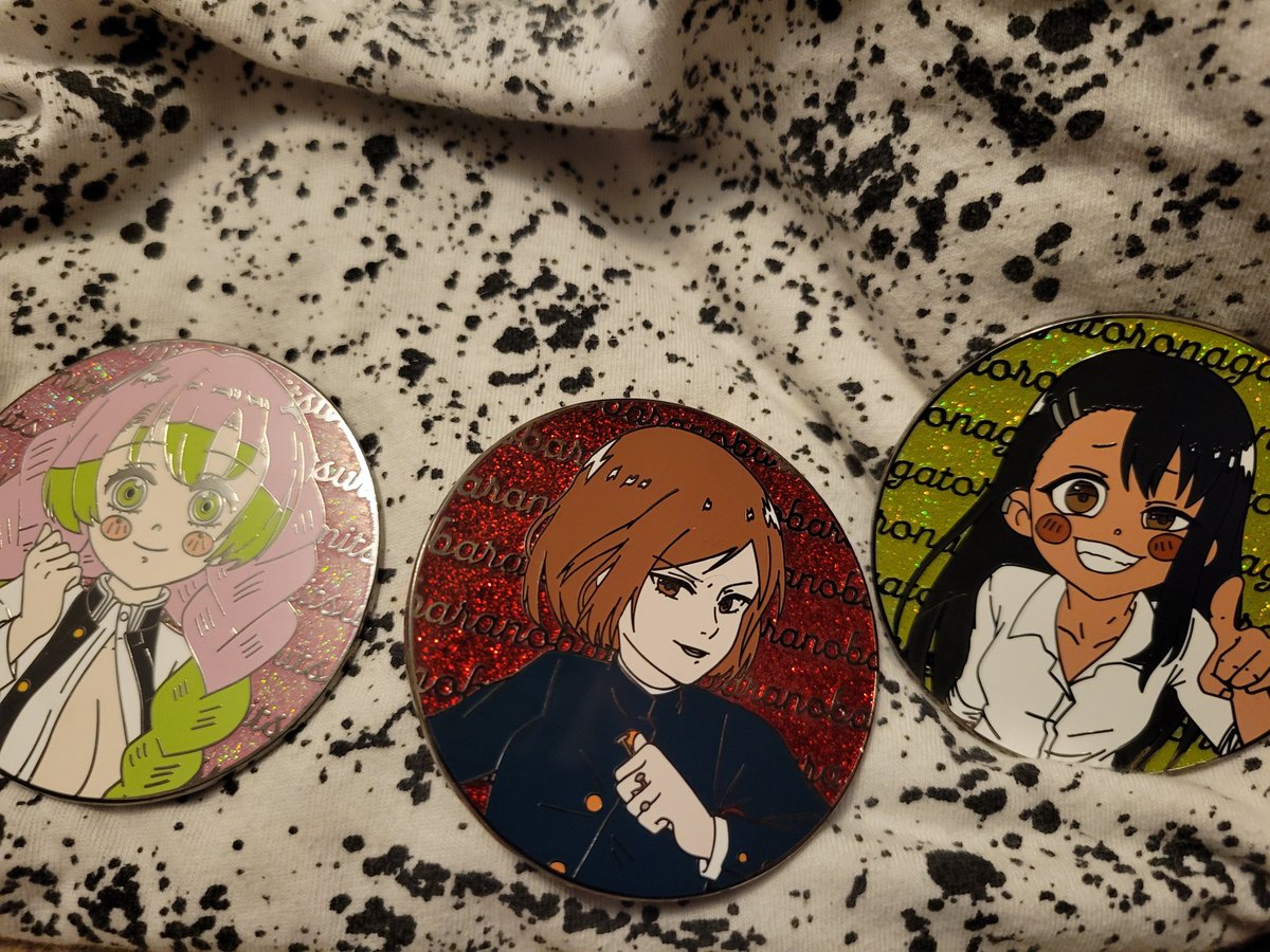 torabrandfl's tweet photo. These three have arrived and will go on sale TOMORROW at 5pm EST!!! Along with two other queens! $15 each + shipping

#anime #animepins #pins #nagatoro #demonslayer #jujutsukaisen #mitsuri #nobara https://t.co/lWBxyCwPuf