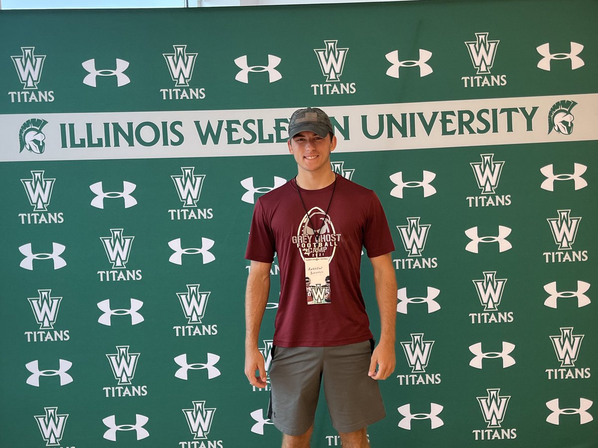 AndrewBurwell20's tweet photo. Thanks @IWUTitanFball &amp; @Rich_DBs for the invite to campus! Great tour and loved to hear about the #traditions https://t.co/CaaTpLgyW1