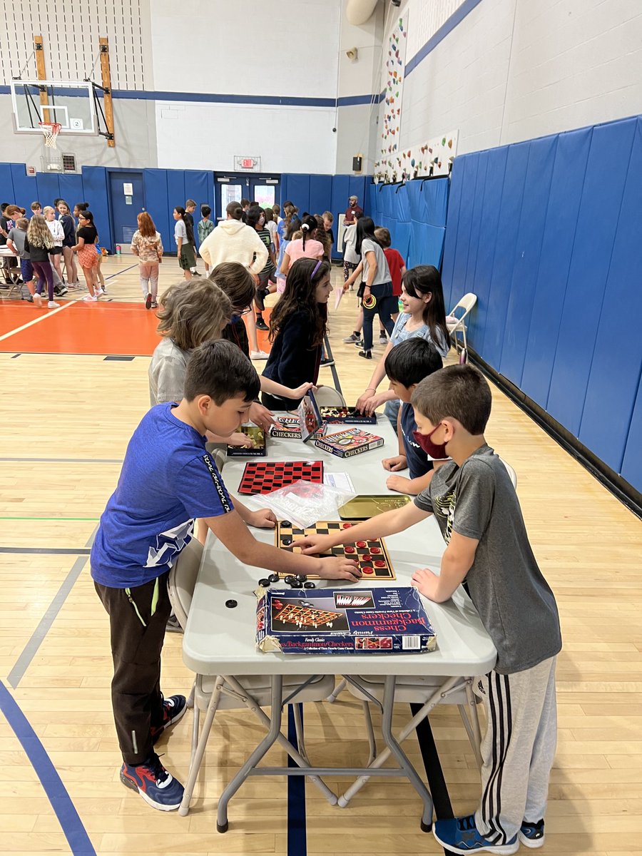 Ms_vanDoren's tweet photo. Current 5th graders welcomed next year’s 5th grade at the math carnival. https://t.co/7DXnbuMTtr