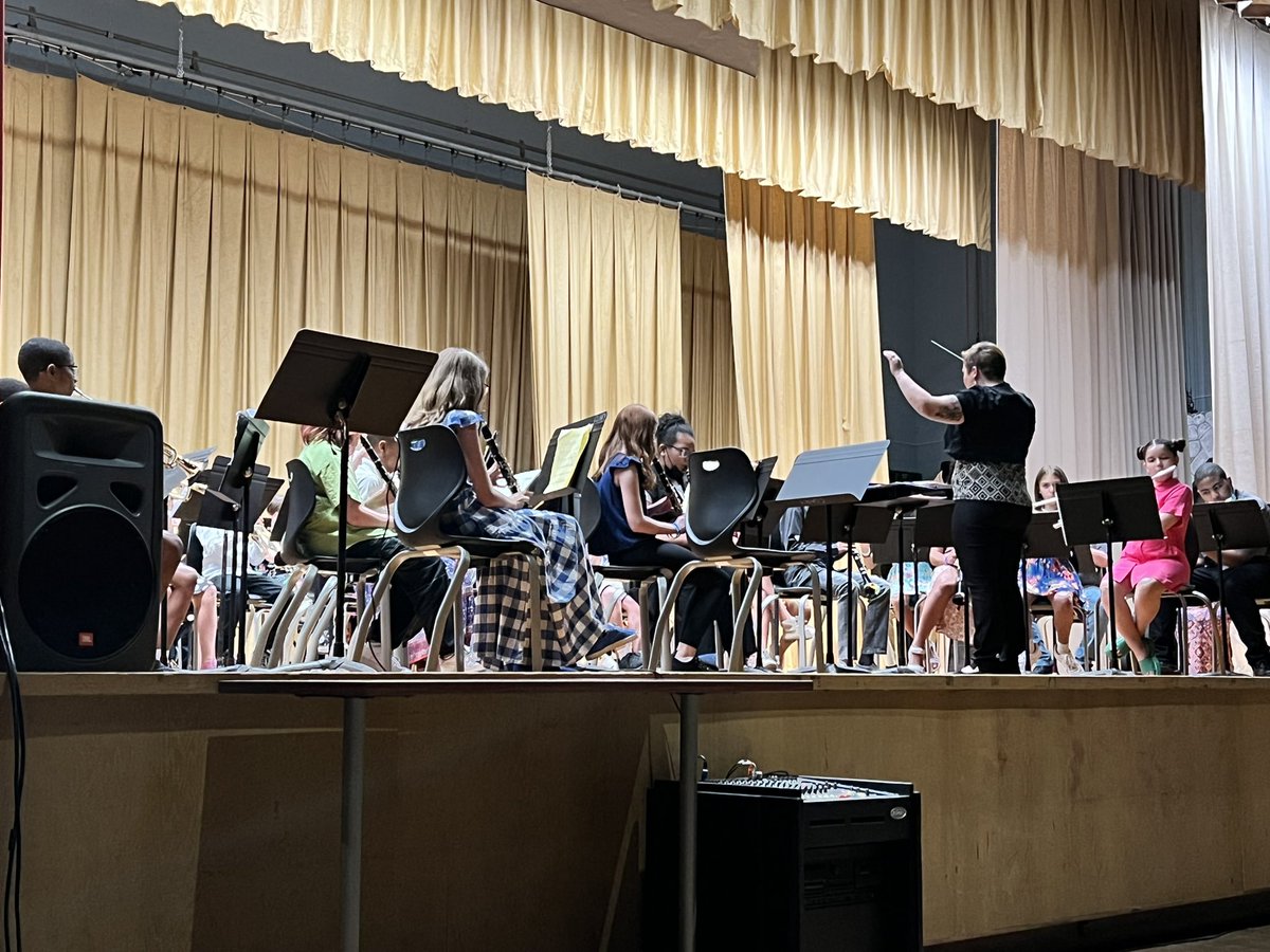 Sophia Burden tweet media