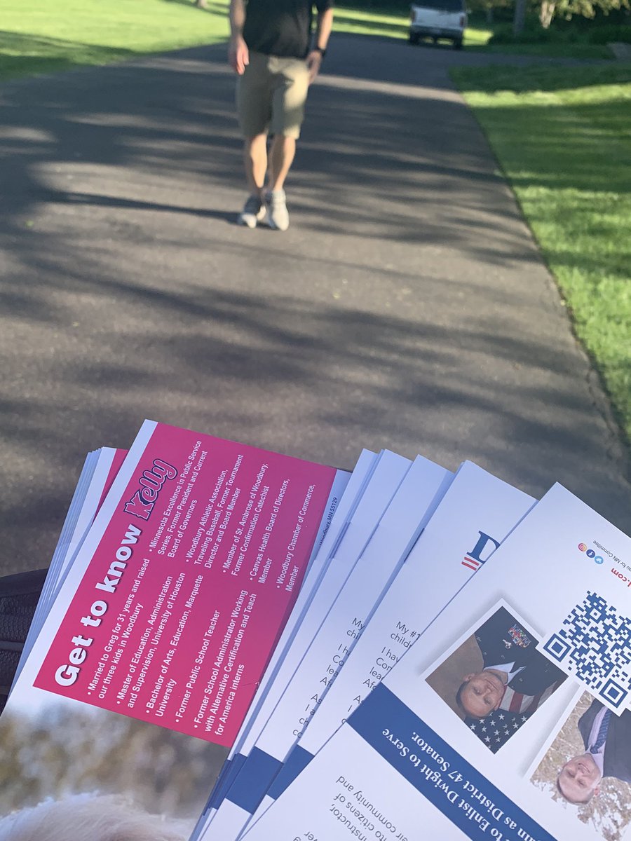 jennadicksUSA's tweet photo. Hitting the pavement for those we believe can bring positive change to our community! @kellyfentonmn @DwightDorauMN #litdrop #makeMNred https://t.co/BIWGPy8Ei9