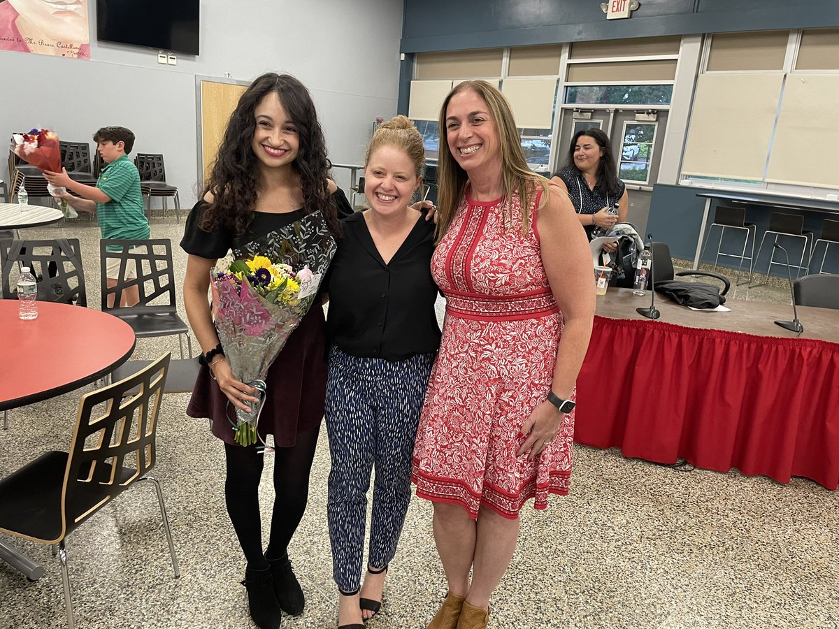 Hampton Street (@hampton_street) on Twitter photo Congratulations <a href="/OliveraSLP/">Ms. Olivera</a> and <a href="/MorrisonMineola/">Lisa Morrison</a> on receiving tenure! Well earned and super grateful to have each of you on Team <a href="/Hampton_Street/">Hampton Street</a>! <a href="/MineolaUFSD/">Mineola UFSD</a> Congratulations <a href="/OliveraSLP/">Ms. Olivera</a> and <a href="/MorrisonMineola/">Lisa Morrison</a> on receiving tenure! Well earned and super grateful to have each of you on Team <a href="/Hampton_Street/">Hampton Street</a>! <a href="/MineolaUFSD/">Mineola UFSD</a>