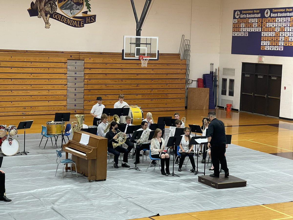 GoldendaleSD's tweet photo. Goldendale High School Concert Band https://t.co/1fXF1iGZ8M