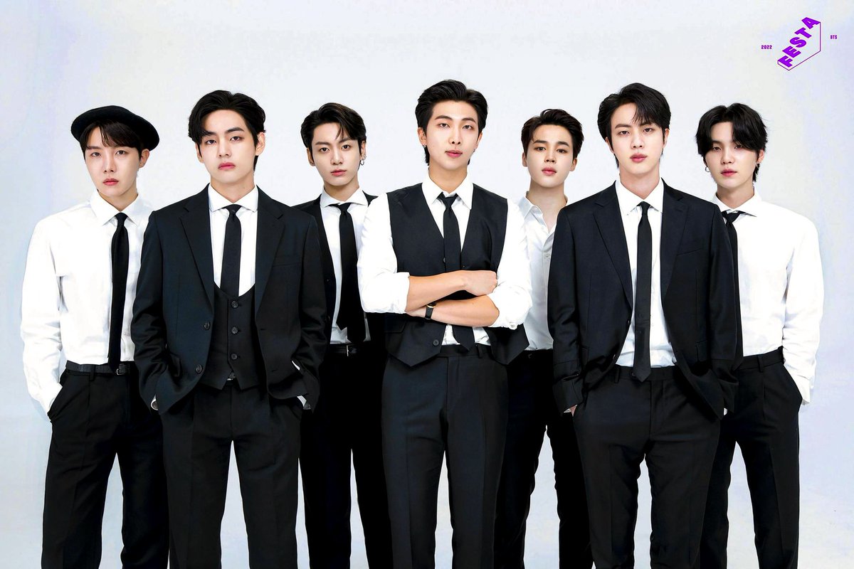thvstudios's tweet photo. BTS FESTA Opening Ceremony (Family Portrait 1)
[ENHANCED] HD PHOTOS

thread:
#2022BTSFESTA #BTS https://t.co/PEXi7uLbJc