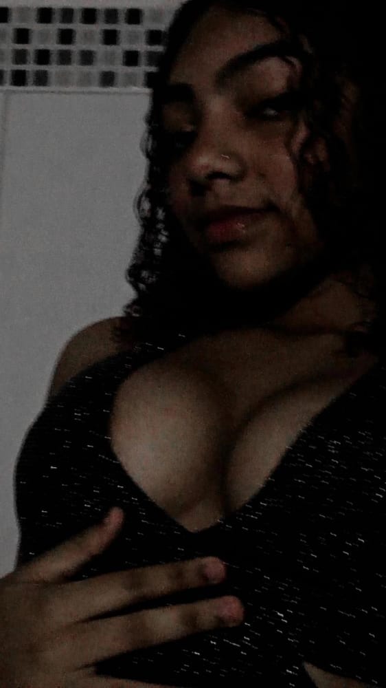 oxybilsh's tweet photo. oi gente , olhem eu!! https://t.co/mYPrJPsXsu