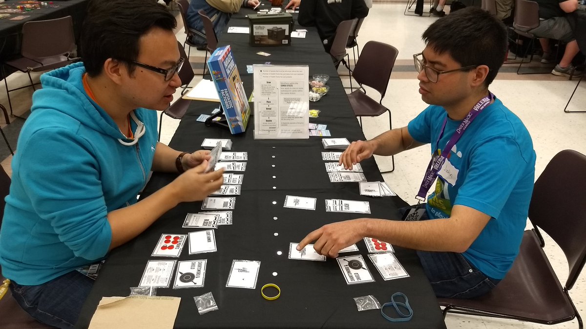 SingleCombatCG's tweet photo. @playtestNW @VBFGames @rf_seattle @ETXWA #ETX 2017 @fanfactories #singlecombat https://t.co/OAPVpt8K6Y