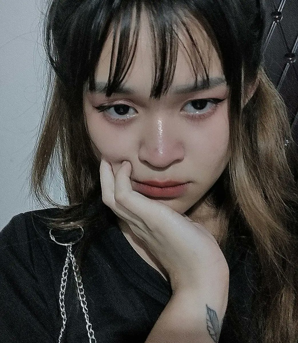 CheenaMistress's tweet photo. Send me more $$$ for my lifestyle, you piggy banks
#Piggy #paypig #findomme #lifestyle #finsub #money #humanatm #goddess #cash https://t.co/C7UamHOgUX