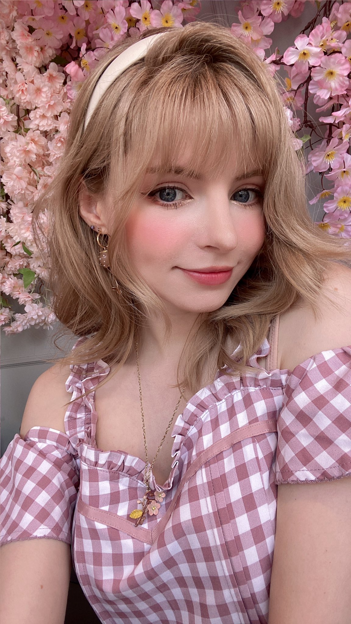 PeachMilky 🌸 Cosplay on Twitter: "Morning 💕 https://t.co/dgNPCPBzRf