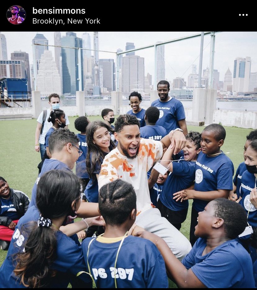 ChrisMilholen's tweet image. Ben Simmons was apart of the Stockton Community School’s field day in Brooklyn.