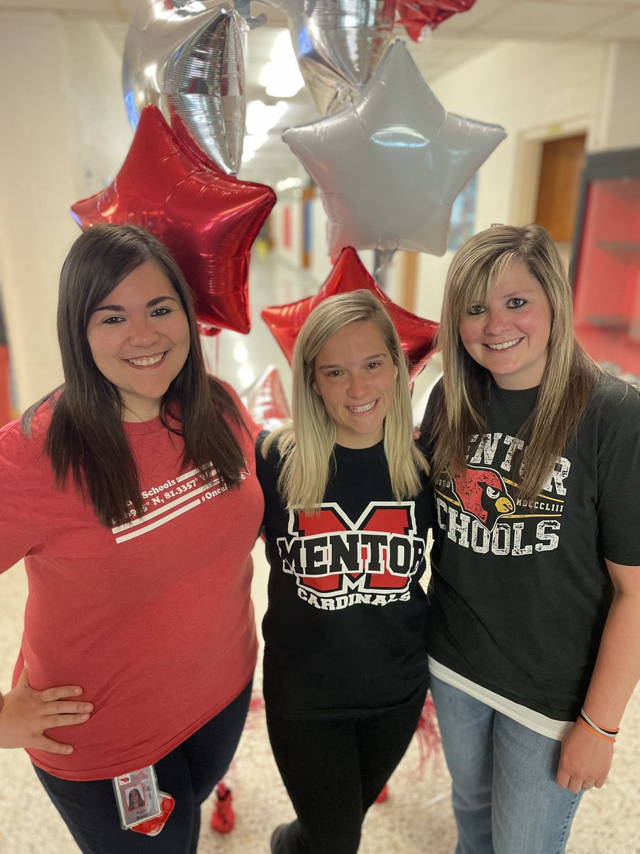 MrsKatieClark_'s tweet photo. Lots of emotions today as we said “until next time!” to our amazing SLP, @WinfieldSlp. Our loss is truly our preschool’s gain! I’ve learned so much from you and am a better teacher because of you! @MortonPRIDE https://t.co/n1LHuMuIPi