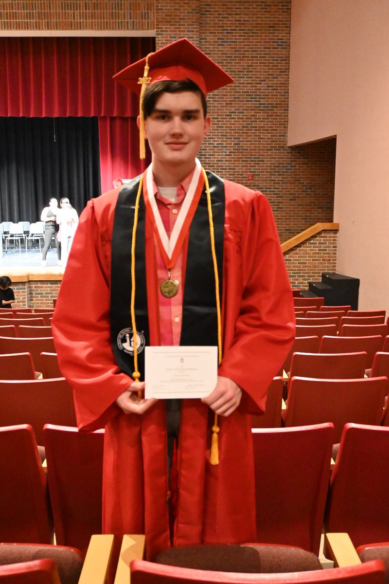 So stinkin’ proud of this kid. 

Senior Awards Night - 
IB Diploma
National Honor Society 
National Merit Semi-Finalist
Summa Cum Laude
Ranked #1 and, if the school had it, Valedictorian of his class 

He’s a hard, hard worker. He’s an amazing kid.