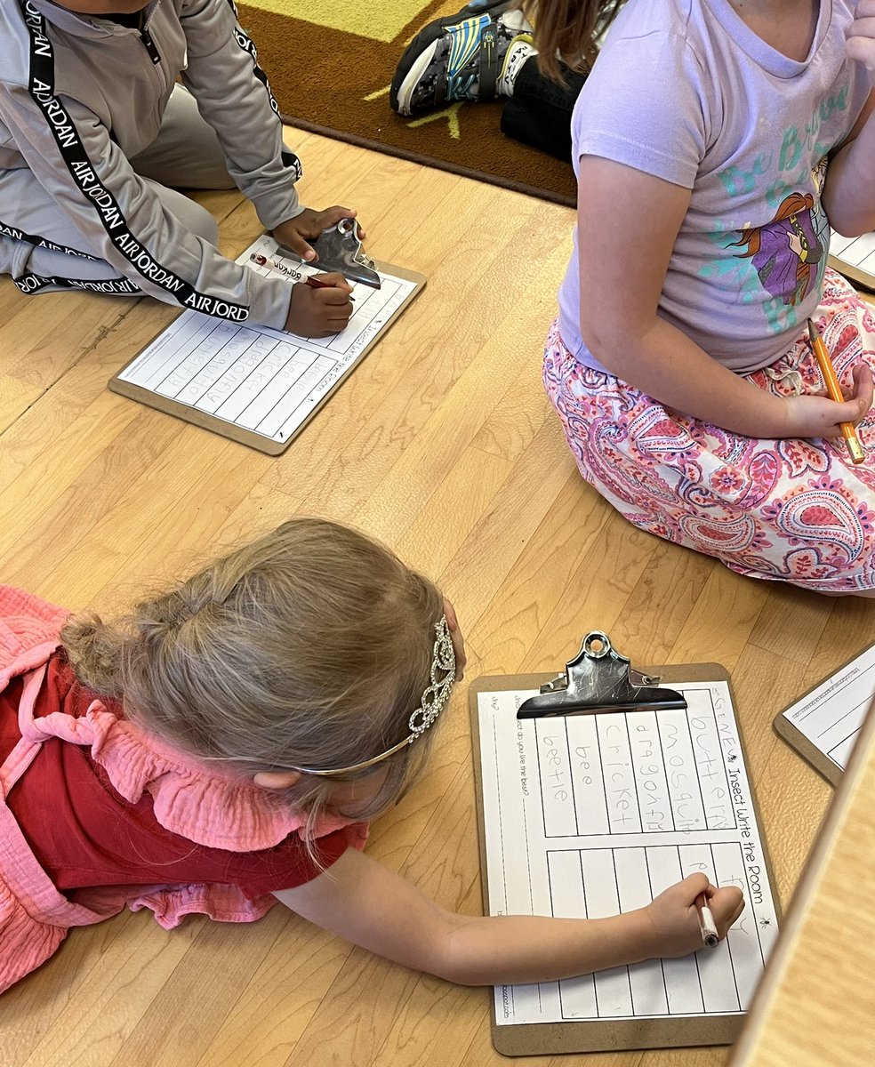 kindie_love's tweet photo. Writing the room … insect edition! #literacy #printingpractice https://t.co/vm3xy69JJZ