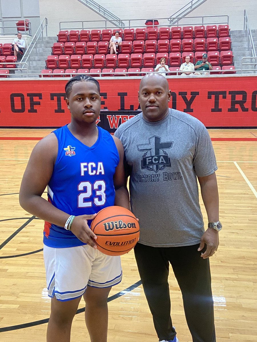 <a href="/_lilaj_3/">Antonio Ward Jr.</a> Represented <a href="/CadethoopsCC/">Waco Connally Basketball</a> &amp; <a href="/ConnallyISD/">Connally ISD</a> with great class &amp; integrity. He scored the 1st points (3 ball) of the 1st <a href="/HeartofTexasFCA/">Heart of Texas FCA</a> Victory Bowl Basketball All-Star Game. He will be a trivia question in the years to come.😂 <a href="/CoachSnell/">Quinton Snell</a> <a href="/GerikTerry/">Terry Gerik</a> #TN4G