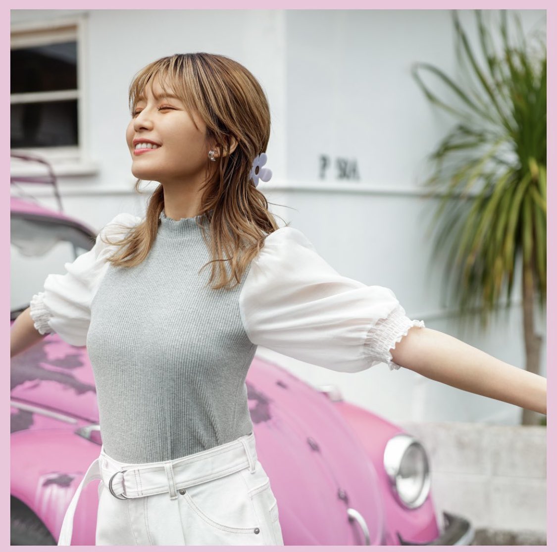 mayuun_aaa's tweet photo. どれも可愛い過ぎるんだけど🥰
ただ、これは宇野ちゃんが着てるから余計可愛いんだろうな🤔笑
ちゃんと自分が着れそうなの選ばなくては…🤣
#lavand
#宇野実彩子
#AAA
#aヲタさんと繋がりたい https://t.co/mpNe7NQdm5