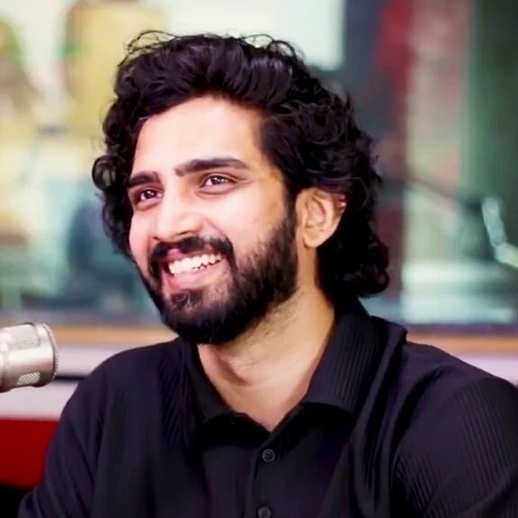 Mahjelina's tweet photo. Tu jo hai toh sab kuch hai,na koi kami hai!❤👌🏻
Tu hi dil hai,tu hi jaan bhi hai...tu mohabbat,tu aashiqui hai!💘 @AmaalMallik
#RIPLegendKK https://t.co/PrQubHWDNX