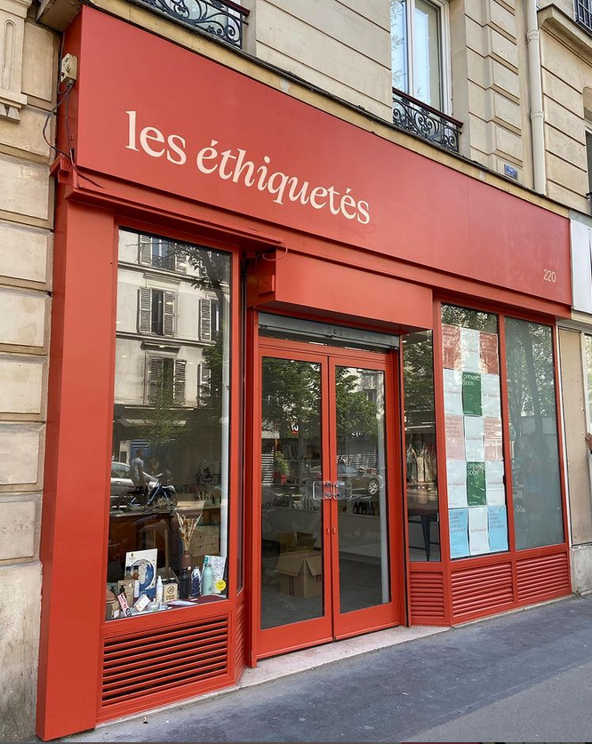 pariscommerces's tweet photo. 🎉 SUCCESS STORY 🎉
Après son passage dans le #Testeurdecommerce, Myriam Bialobroda vient d'ouvrir "Les éthiquetes", son concept-store écoresponsable.
Retrouvez dans cette jolie boutique, tous les produits du quotidien éthiques et écologiques.
📍 220 rue du fbg St-Martin #Paris10 https://t.co/RcdBNYwAiF