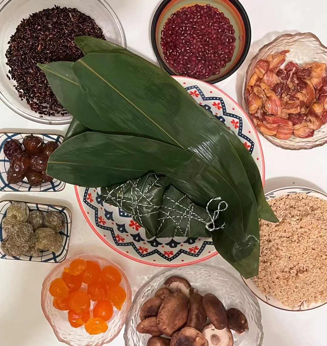 anna80241088's tweet photo. You must eat zongzi on the Dragon Boat Festival https://t.co/nK3oT6h8o0