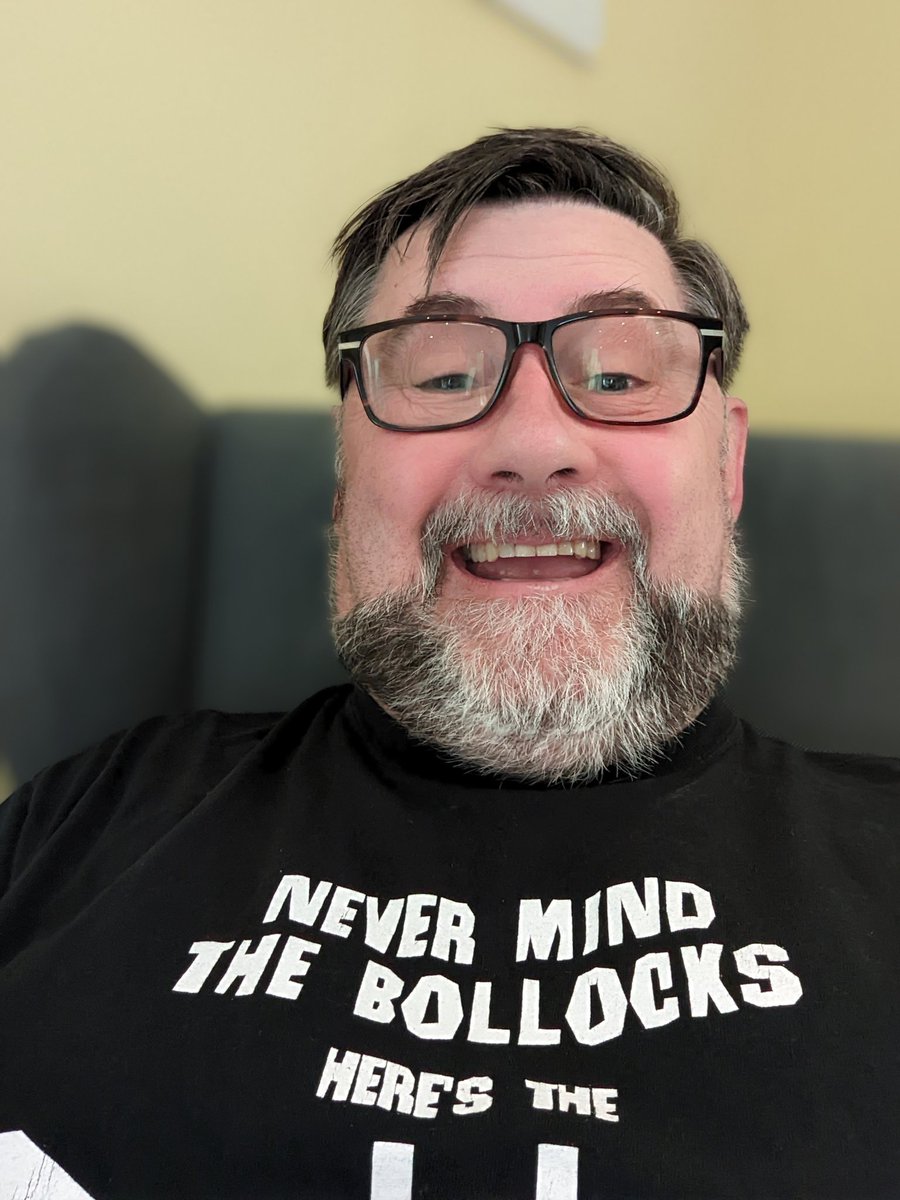 Son_of_Albion's tweet photo. Officially, stupidly excited now, gaming bag is packed and it's only a 40 minute drive to Expo and I had a bloody great nights sleep ❤️😎👍 #herewwgo https://t.co/0aH61pH63O
