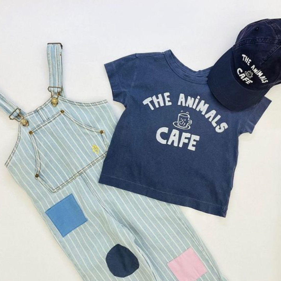 TheAnimalsObs's tweet photo. Need ideas for the perfect summer look? bbambam_cheongju has the answer:

Try the Indigo Logo Stripes Mammoth Jumpsuit + Navy The Animal Rooster T-Shirt + Navy Cafe Hamster Cap 

Find every item at https://t.co/eRkdE5rYd0!

#BeAGoodAnimal https://t.co/hp9p9EogCG