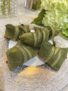 linaida18's tweet photo. Enjoy the fun of being together as a family with the zongzi that you make with your mother at your mother's house.😍
On this special day, I wish friends and relatives a happy Dragon Boat Festival and a happy family🥰
Dragon Boat Festival Play Dragon Boat Riding☺️ https://t.co/Cfioig1Jmf